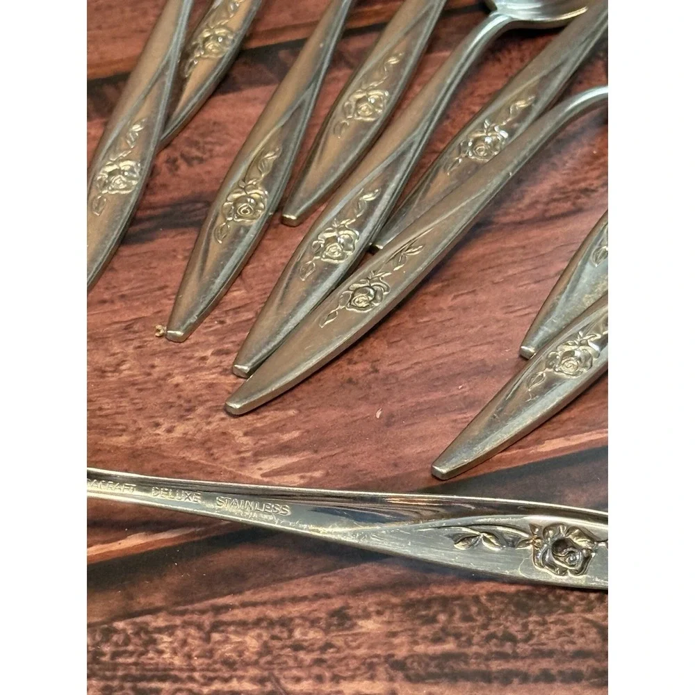 Oneida Oneidacraft Deluxe Stainless Teaspoons Lasting Rose Flatware Set Of 29